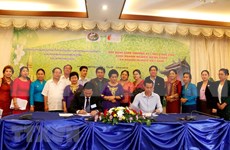 Feria comercial promueve cooperación económica Vietnam- Laos