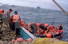 Tailandia: Hallan 13 cadáveres tras naufragio de barco en Phuket 