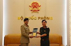 Vietnam y Pakistán promueven cooperación en defensa 