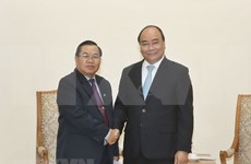 Premier de Vietnam aboga por fortalecimiento de nexos parlamentarios con Laos 