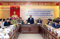 Premier vietnamita urge a provincia central de Ha Tinh a avanzar hacia el desarrollo sostenible