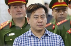 Condenados a prisón tres individuos por revelar secretos de Estado de Vietnam  
