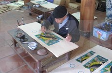 Realizan esfuerzos en Vietnam para salvar la pintura folklórica de Dong Ho