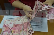 Indonesia adopta medidas para detener la fuerte caída de su moneda frente al dólar estadounidense