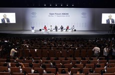 Inauguran en Vietnam Foro Económico Mundial sobre la ASEAN