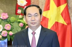 Estudiantes vietnamitas de Ninh Binh se benefician por el fondo creado por el presidente