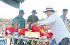 Entierran restos de combatientes vietnamitas caídos en la guerra 