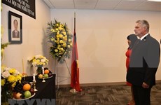 Representación de Vietnam ante ONU efectúa honra fúnebre por presidente Tran Dai Quang 