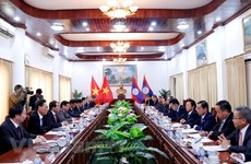 Impulsan cooperación entre Comisiones partidistas de Control Disciplinario de Vietnam y Laos