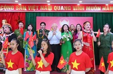 Máximo dirigente político de Vietnam asiste al Festival de Gran Unidad Nacional 