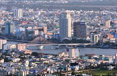 Inversores extranjeros interesados en mercado inmobiliario de Vietnam 