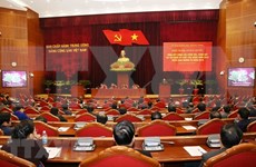Exhorta dirigente legislativa de Vietnam a impulsar supervisión de cargos de liderazgo 