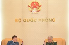Promueven Vietnam y Canadá cooperación en defensa