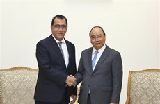 Recibe primer ministro de Vietnam a embajadores de Chile y Canadá 