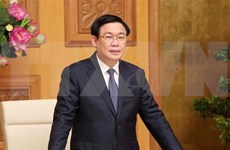  Vicepremier de Vietnam exhorta a crear nueva fuerza motriz para la economía nacional en 2019