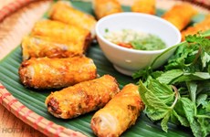 Rollito de primavera frito, plato más popular de Vietnam