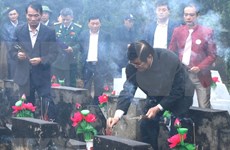 Amplias actividades en homenaje a mártires vietnamitas caídos en defensa de la frontera 