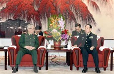 Promueven intercambios militares de alto nivel entre Vietnam y China