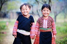  Promueve Vietnam conservación de la ropa tradicional de las minorías étnicas