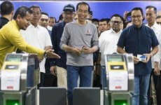 Yakarta inaugura su primera línea de metro subterráneo 