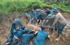 Mitin en Vietnam en respuesta al Día Internacional contra las minas