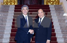 Aboga premier de Vietnam por fortalecer la cooperación con Japón en defensa