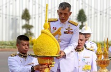 Maha Vajiralongkorn se corona rey de Tailandia
