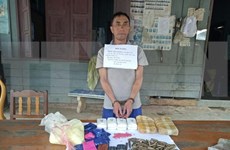 Policía vietnamita arresta a un narcotraficante laosiano