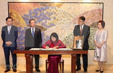Felicita vicepresidenta de Vietnam al emperador japonés Naruhito por su coronación