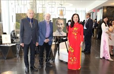 Efectúan en Canadá exhibición sobre Presidente Ho Chi Minh