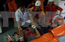 Vietnam rescata a marinero filipino accidentado en el mar