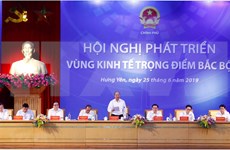Pide primer ministro vietnamita mayores esfuerzos para desarrollar zona económica clave del Norte