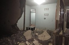 Reportan al menos un muerto tras fuerte sismo en Indonesia 