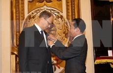 Otorga Vietnam Orden de Amistad al embajador de Alemania