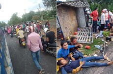 Mueren dos personas y 31 resultan heridas tras accidente de tránsito en Camboya