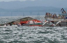 Reportan en Filipinas  decenas de muertos por naufragio 