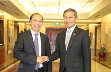 Robustecen Vietnam y Singapur la asociación estratégica 