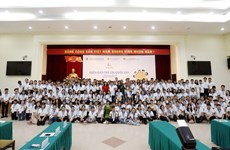 Dialogarán niños vietnamitas con dirigentes nacionales durante foro infantil