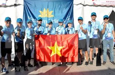 Participa Vietnam Airlines en Carrera internacional de Botes de Dragón Shanghái