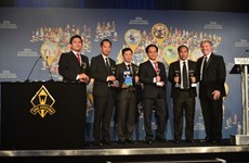 Recibe billetera electrónica de Viettel Laurel de Oro en Premios Internacionales de Negocios