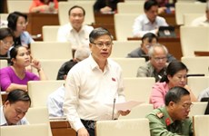 Parlamento de Vietnam examina borrador de enmiendas a la ley sobre funcionarios públicos