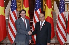 Reafirman apoyo del Gobierno vietnamita a lazos en defensa con EE.UU.