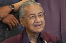 Rey de Malasia acepta la renuncia del primer ministro Mahathir