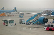Suspende Vietnam varios vuelos domésticos por COVID-19