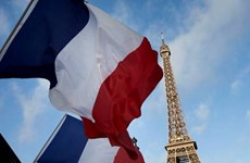 Vietnam felicita a Francia por su Día Nacional