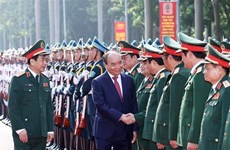 Premier de Vietnam asiste al acto por el aniversario 75 del Estado Mayor General 
