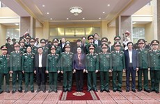 Presidenta del Parlamento de Vietnam exalta logros de la Zona Militar 4