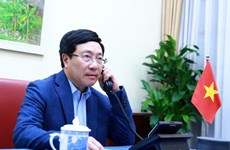 Vicepremier y canciller de Vietnam conversa con secretario de Estado Mike Pompeo sobre temas de interés común