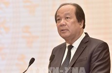 Primer ministro vietnamita pide control más estricto contra el COVID-19