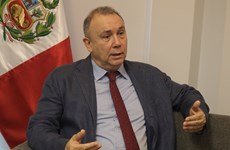 Embajador peruano valora posición internacional de Vietnam